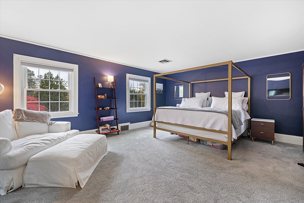 6 Paul Revere Road Worcester, MA 01609 - Photo 27 of 41