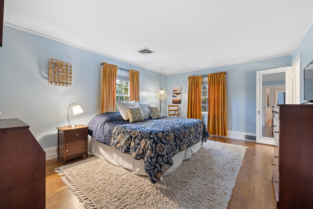 6 Paul Revere Road Worcester, MA 01609 - Photo 31 of 41