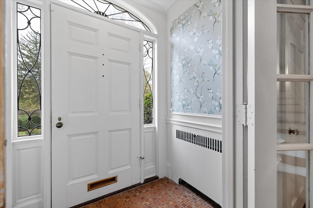 6 Paul Revere Road Worcester, MA 01609 - Photo 10 of 41