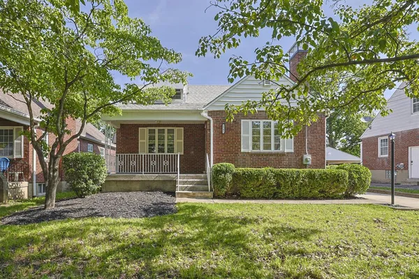 $342,500 | 3782 St Johns Terrace, Deer Park, OH 45236