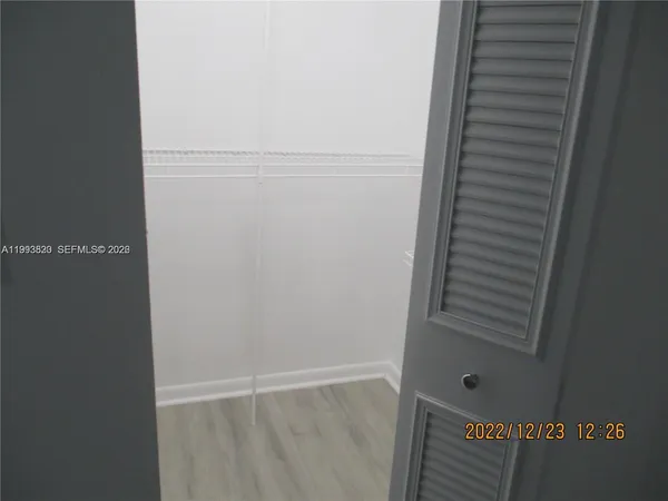 $2,300 | 14611 North Kendall Drive, Unit 304L, Miami, FL 33186