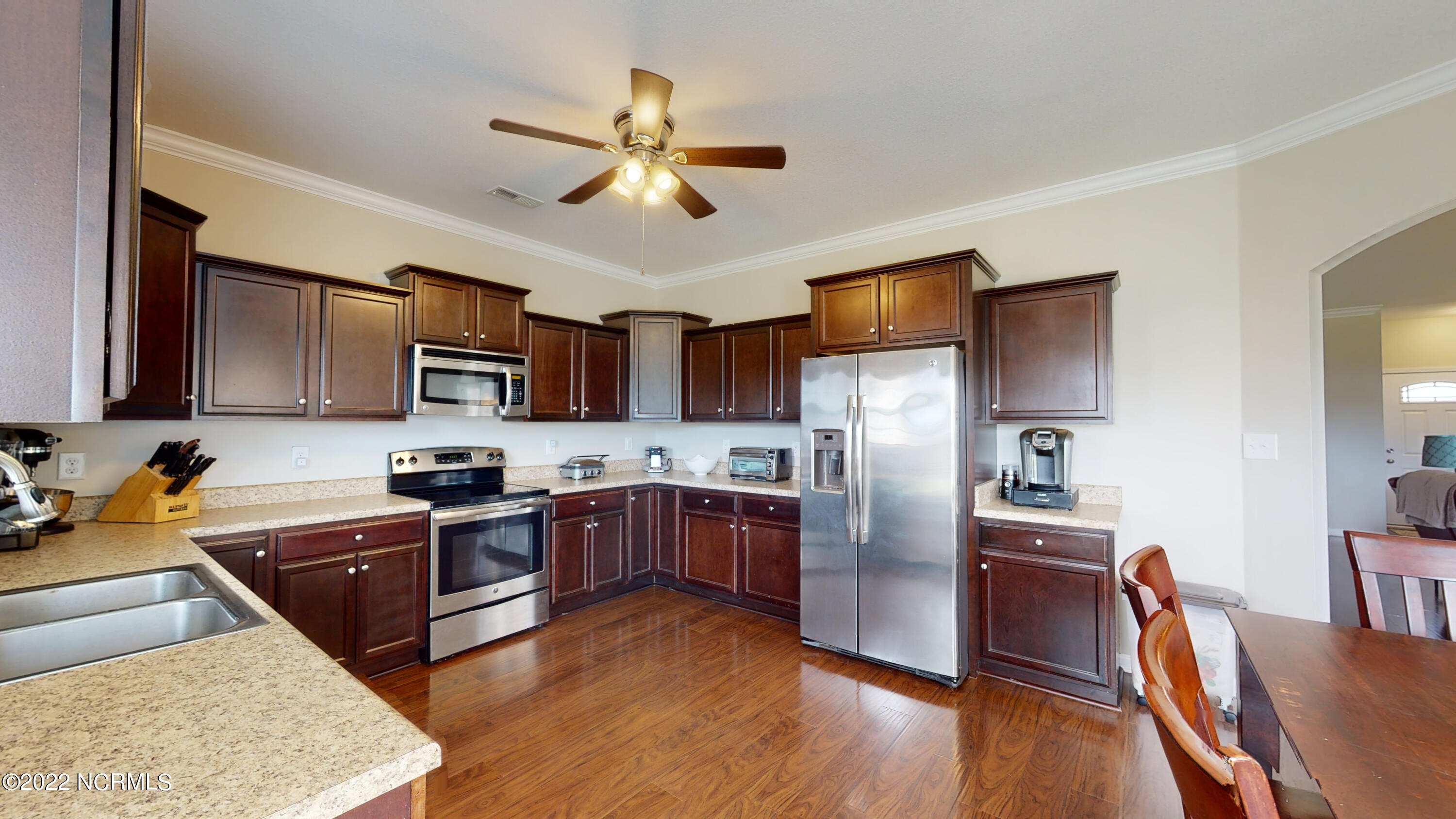320 Merin Height Road Jacksonville, NC 28546 - Photo 14 of 34 320-Merin-Height-09012022_145829