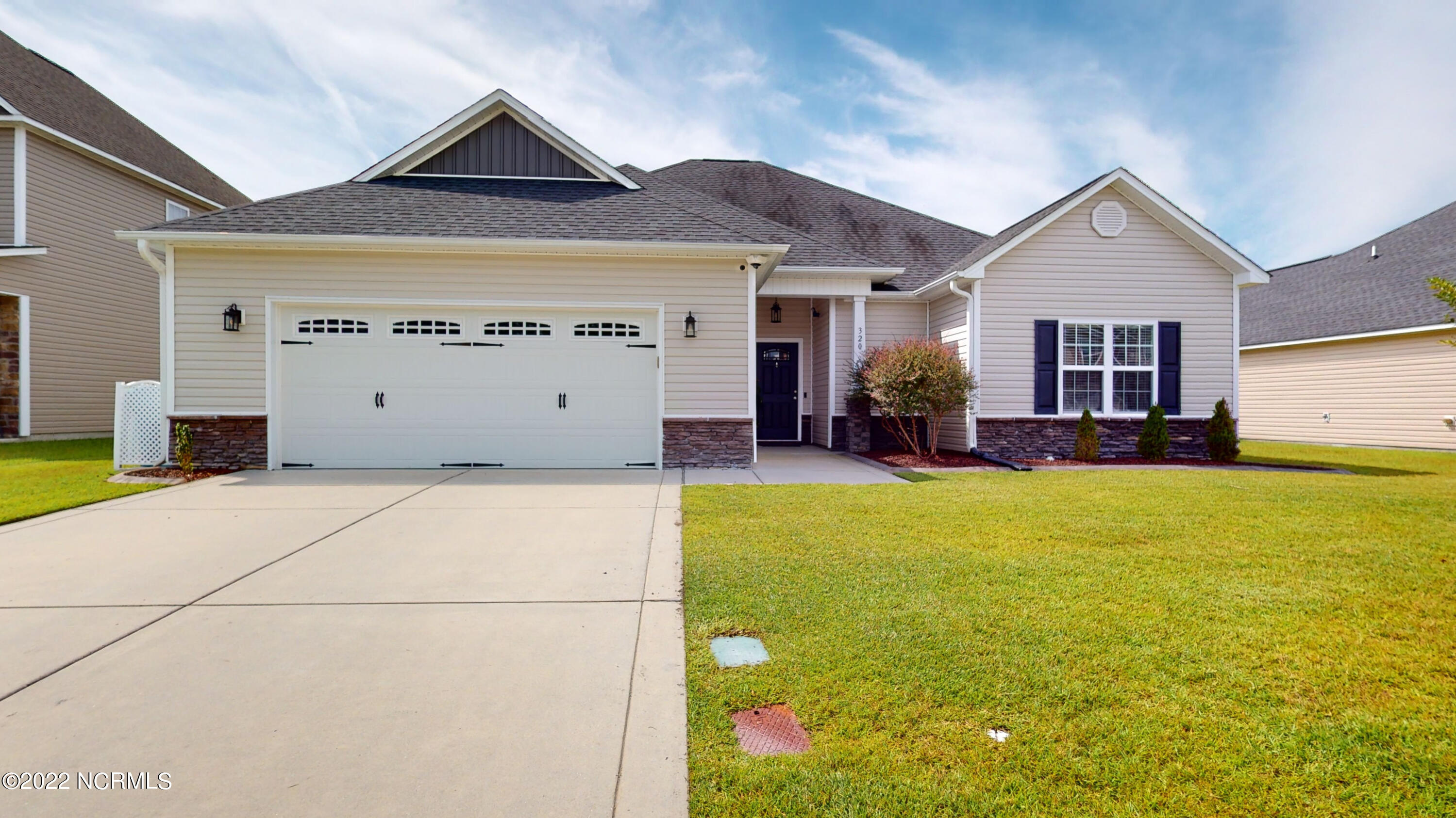 320 Merin Height Road Jacksonville, NC 28546 - Photo 3 of 34 320-Merin-Height-09012022_144711