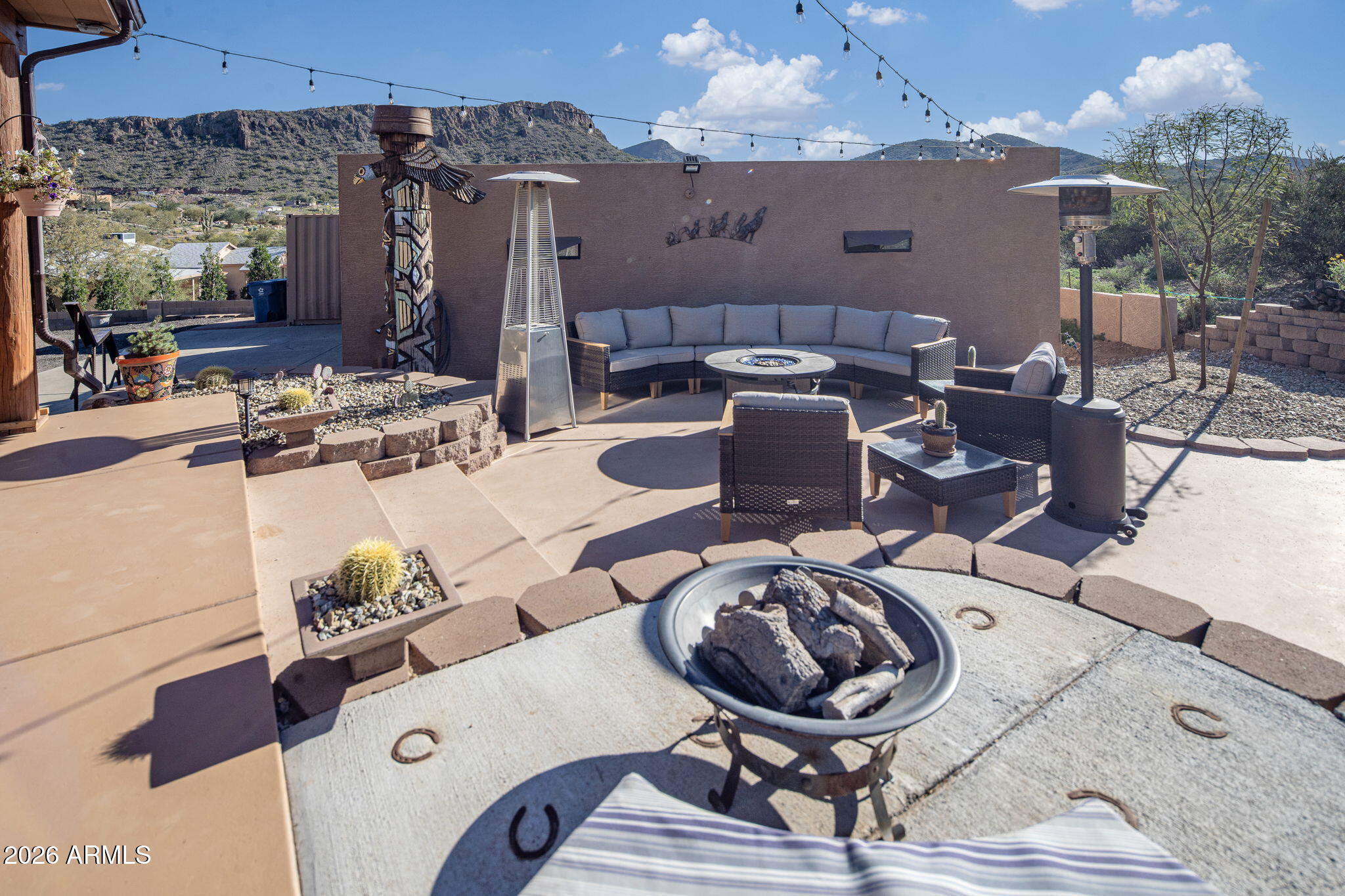 42331 North 3rd Street Phoenix, AZ 85086 - Photo 34 of 52 a living room with furniture and a chandelier
