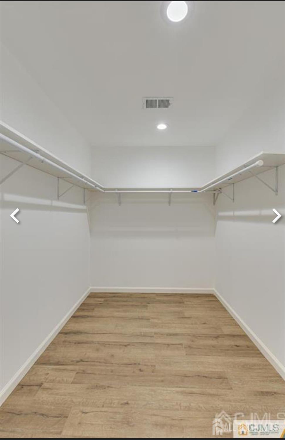 19 Henry Street Edison, NJ 08820 - Photo 13 of 33 a view of a room with an empty space