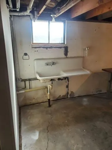 $205,000 | 601 East Swan Street, Lacygne, KS 66040