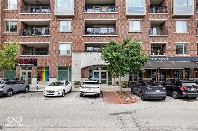 $875,000 | 333 Massachusetts Avenue, Unit 507, Indianapolis, IN 46204