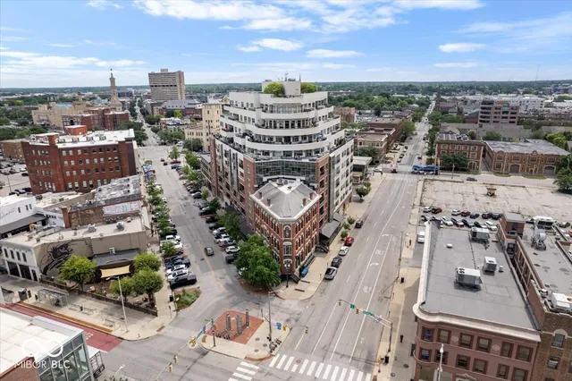 $875,000 | 333 Massachusetts Avenue, Unit 507, Indianapolis, IN 46204