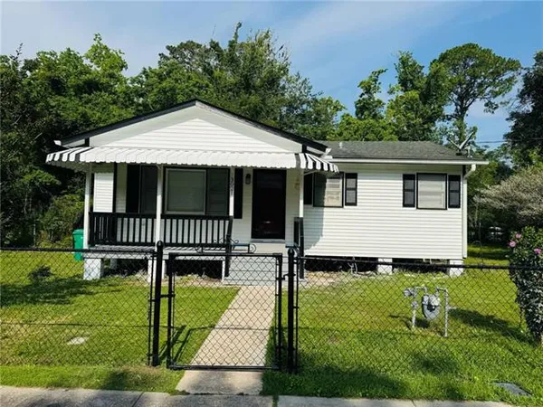 $1,500 | 3021 Harris Avenue, Slidell, LA 70458