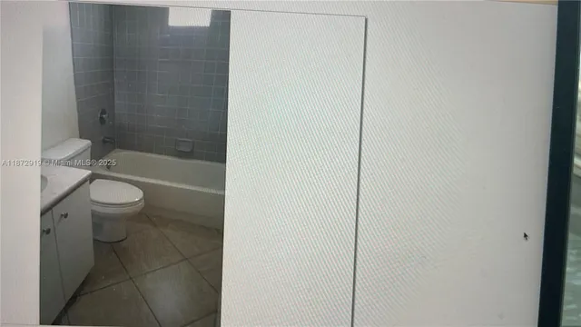 $3,000 | 6952 Southwest 148 Lane, Davie, FL 33331