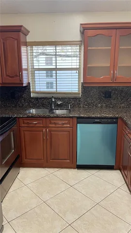 $3,000 | 6952 Southwest 148 Lane, Davie, FL 33331