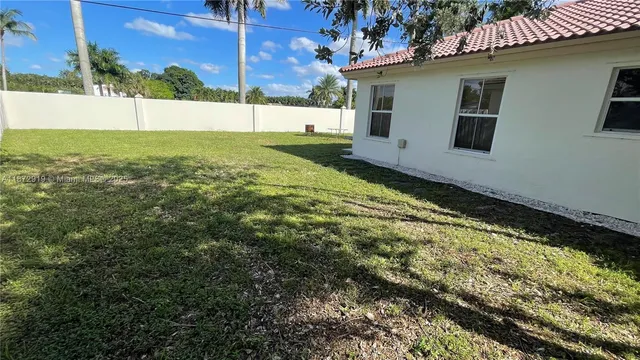 $3,000 | 6952 Southwest 148 Lane, Davie, FL 33331