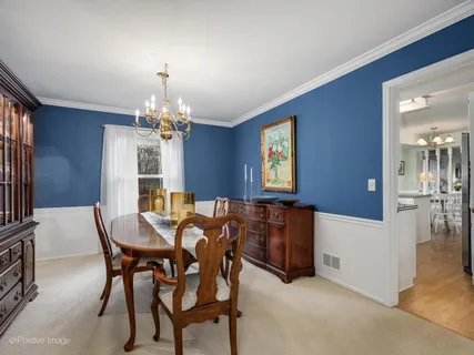 $899,990 | 40 Kings Cross Drive, Lincolnshire, IL 60069