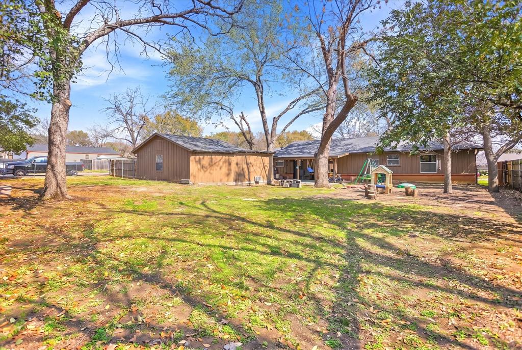 709 Hurstview Drive Hurst, TX 76053 - Photo 19 of 28