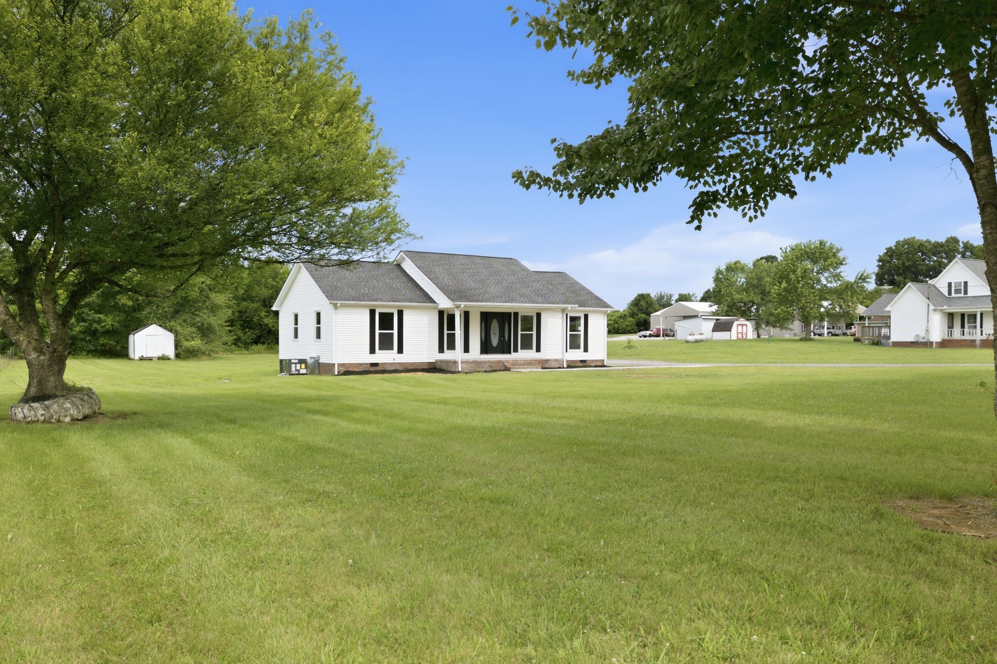 1840 Bethbirei Road Lewisburg, TN 37091 - Photo 3 of 27