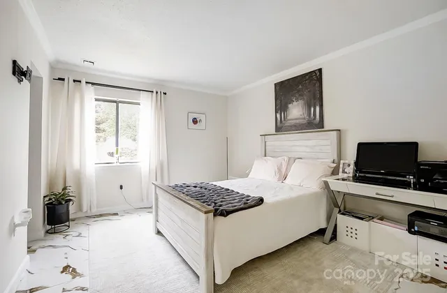 $145,000 | 4816 Spring Lake Drive, Unit B, Charlotte, NC 28212