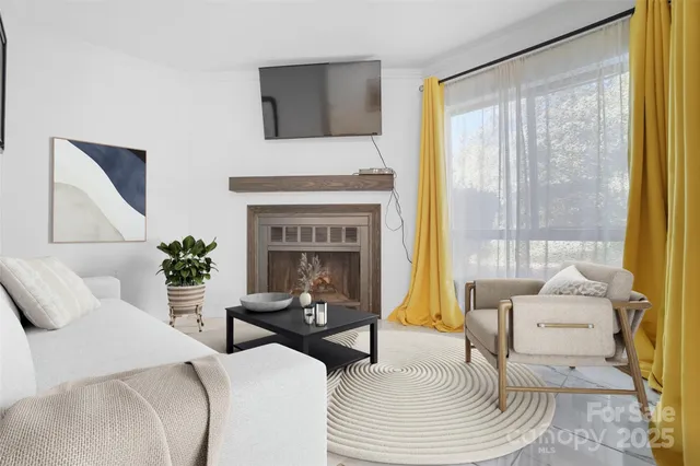 $145,000 | 4816 Spring Lake Drive, Unit B, Charlotte, NC 28212