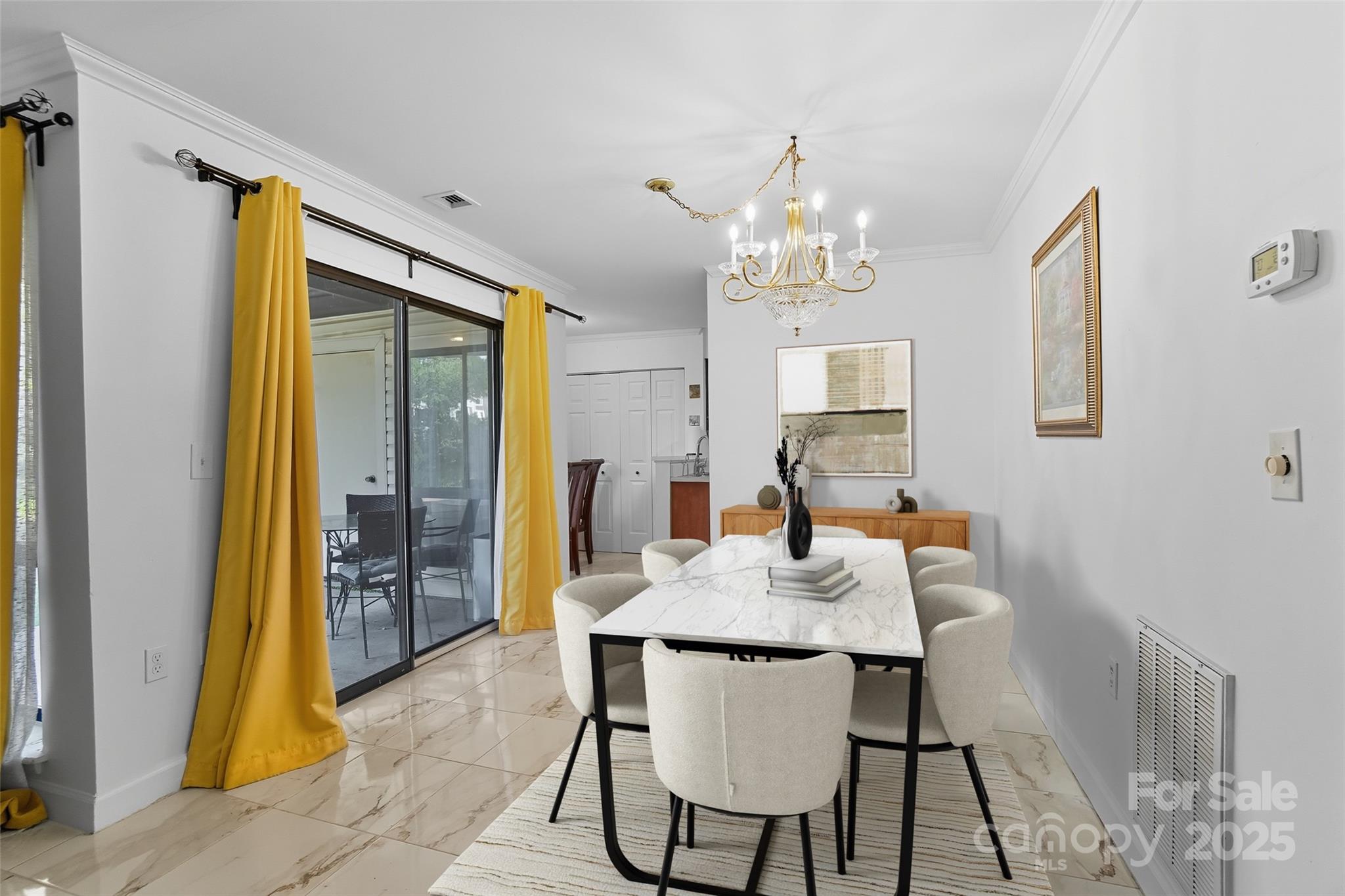 4816 Spring Lake Drive, Unit B Charlotte, NC 28212 - Photo 4 of 25