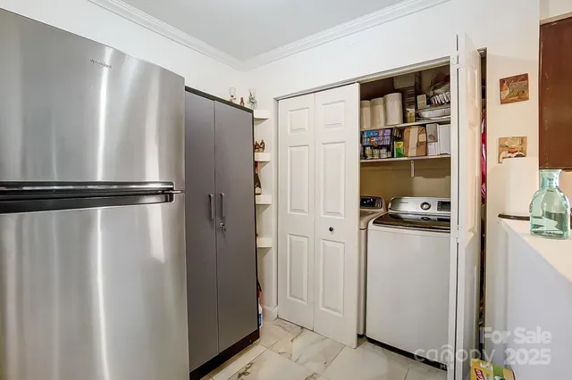 $145,000 | 4816 Spring Lake Drive, Unit B, Charlotte, NC 28212