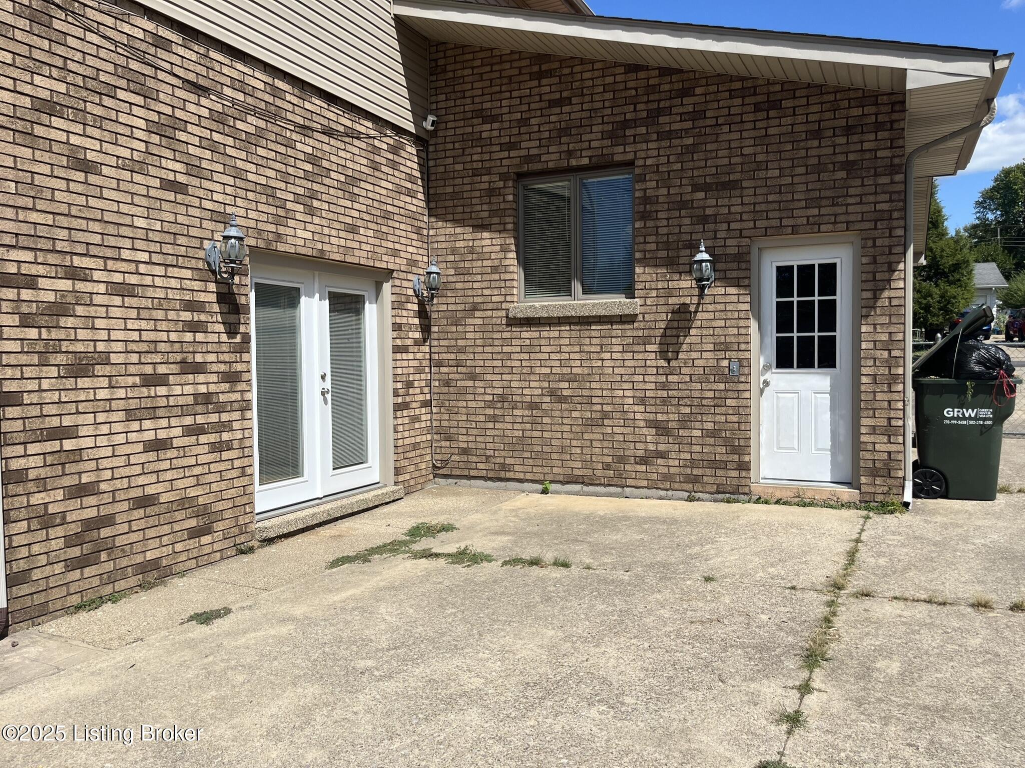1759 Rodney Street Radcliff, KY 40160 - Photo 29 of 34 IMG_6873