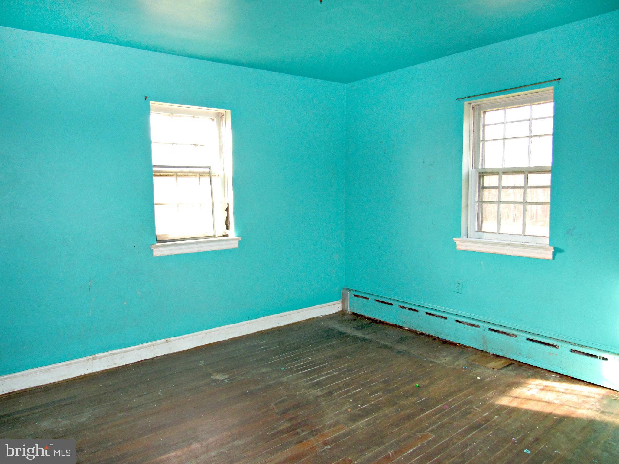 1448 Highway 113 Perkasie, PA 18944 - Photo 16 of 22 Gallery Image 16