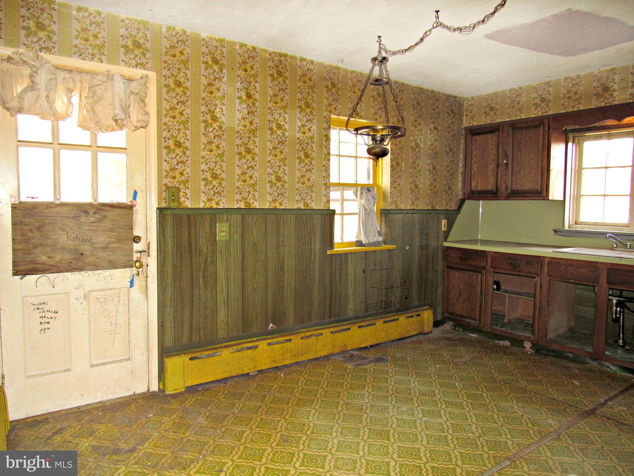 1448 Highway 113 Perkasie, PA 18944 - Photo 17 of 22 Gallery Image 17