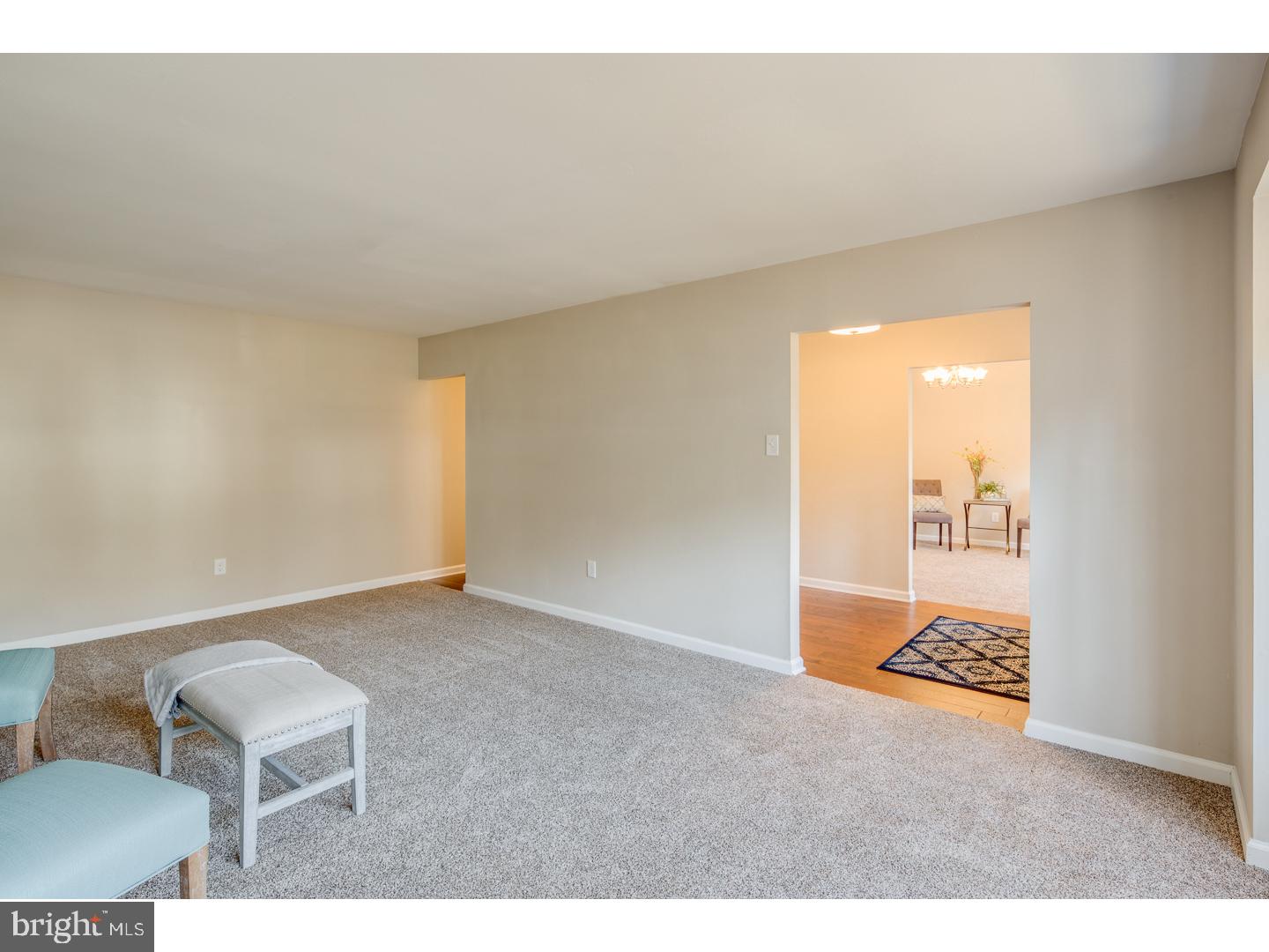 125 Chatham Road Mount Laurel, NJ 08054 - Photo 4 of 25