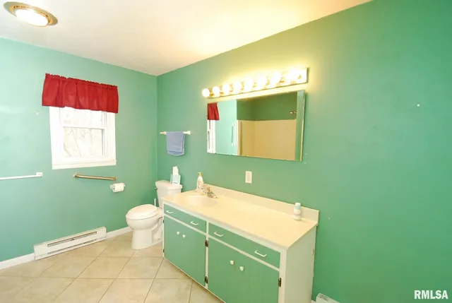 $210,000 | 11105 Woodhaven Drive, Hanna City, IL 61536