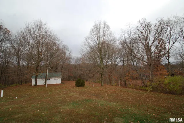 $210,000 | 11105 Woodhaven Drive, Hanna City, IL 61536