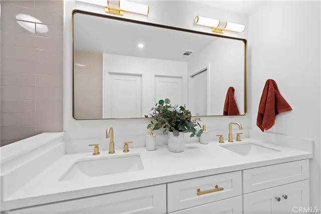 $6,200 | 23795 Avenida Columbia, Mission Viejo, CA 92691