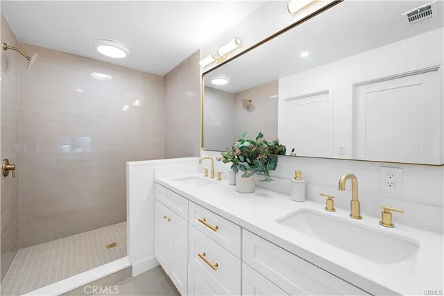 $6,200 | 23795 Avenida Columbia, Mission Viejo, CA 92691