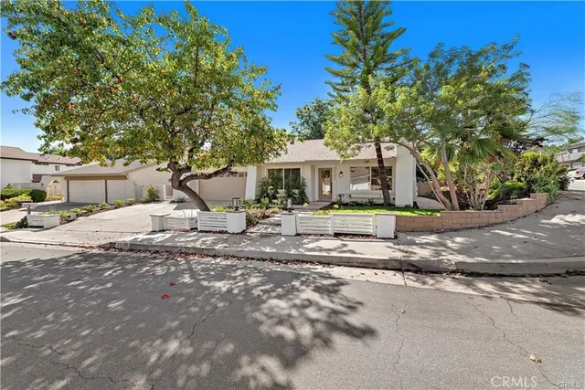 $6,200 | 23795 Avenida Columbia, Mission Viejo, CA 92691