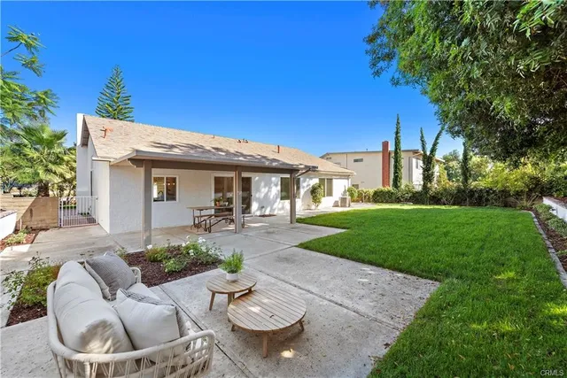 $6,200 | 23795 Avenida Columbia, Mission Viejo, CA 92691