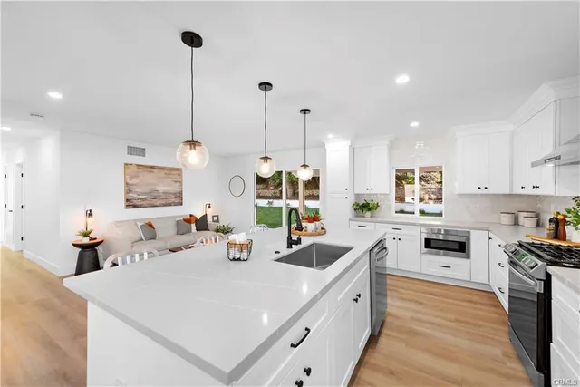 $6,200 | 23795 Avenida Columbia, Mission Viejo, CA 92691