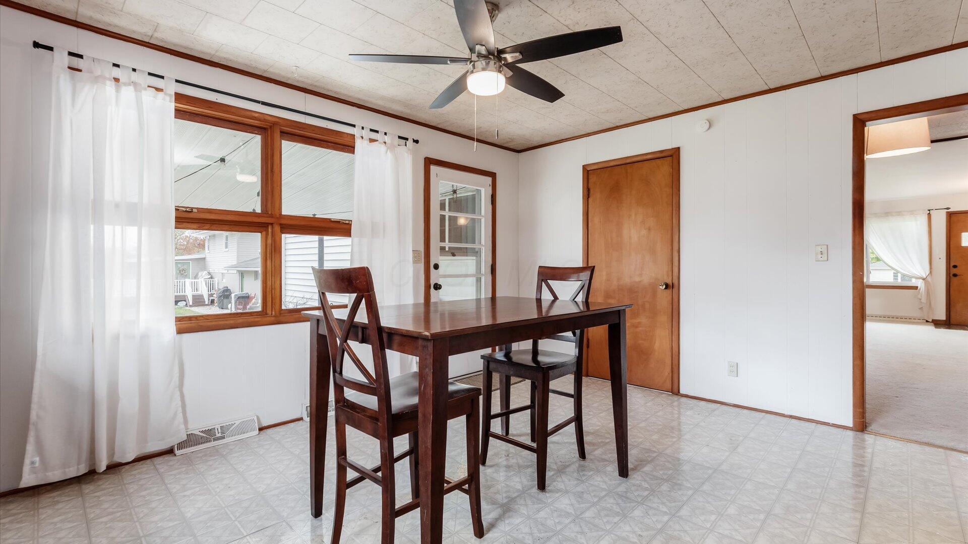 3250 Dale Road Zanesville, OH 43701 - Photo 15 of 27 kitchen has lots of natural light and a door to the outside patios
