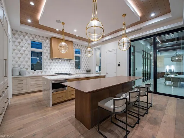 $19,995,000 | 1795 Gordon Drive, Naples, FL 34102