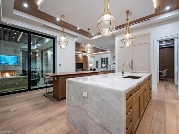 $17,950,000 | 1795 Gordon Drive, Naples, FL 34102
