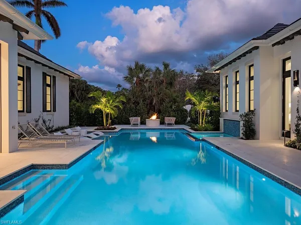 $17,950,000 | 1795 Gordon Drive, Naples, FL 34102