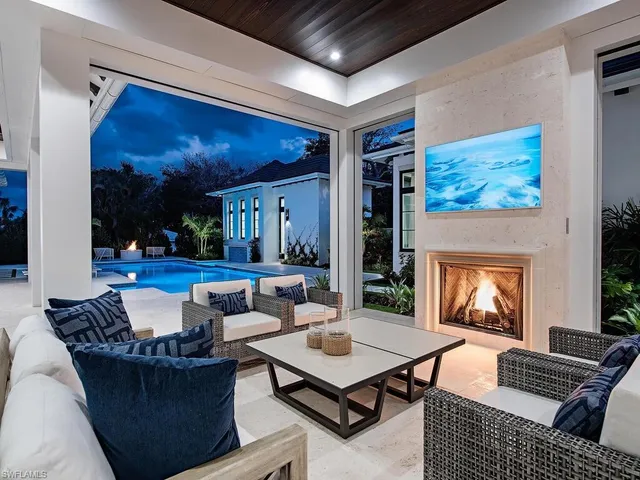 $19,995,000 | 1795 Gordon Drive, Naples, FL 34102