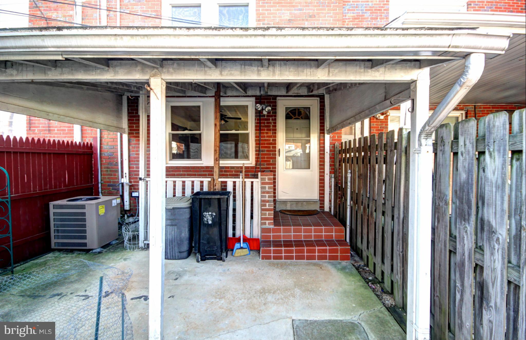 8122 Mid Haven Road Baltimore, MD 21222 - Photo 25 of 28 Exterior (Front)