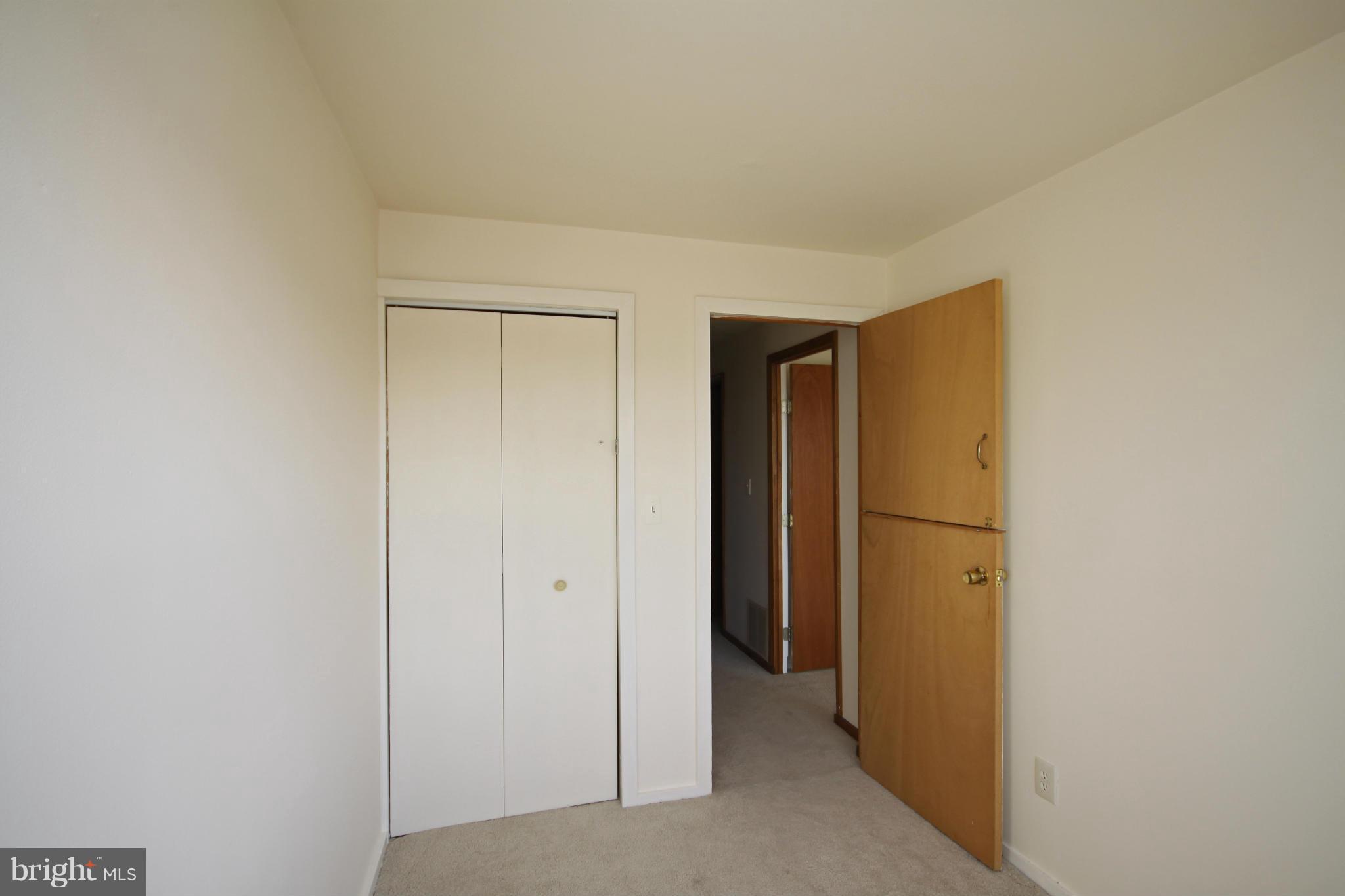 8122 Mid Haven Road Baltimore, MD 21222 - Photo 8 of 28 Bedroom