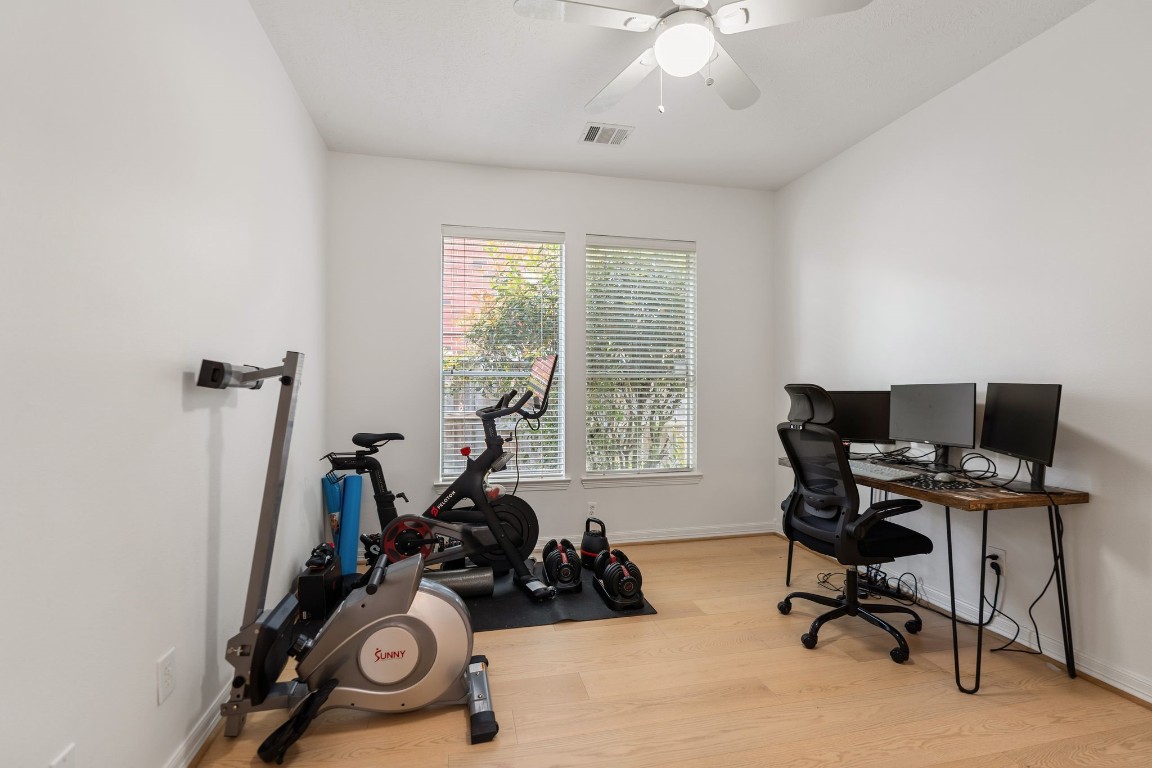 5515 Chase Harbor Houston, TX 77041 - Photo 33 of 48 1st floor dedicated study