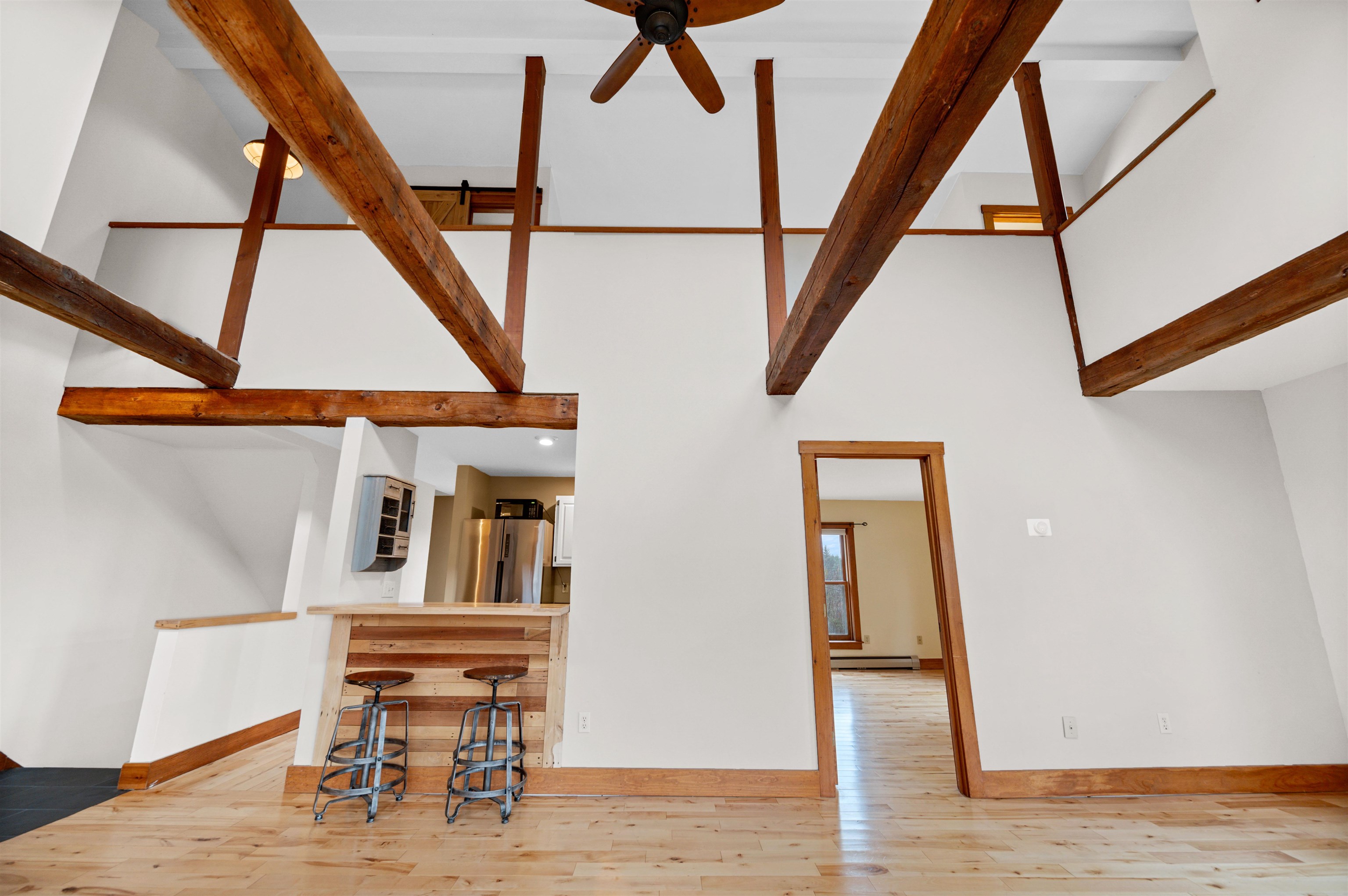 263 Carroll Road, Unit 2 Fayston, VT 05673 - Photo 4 of 36 Gallery Image 4