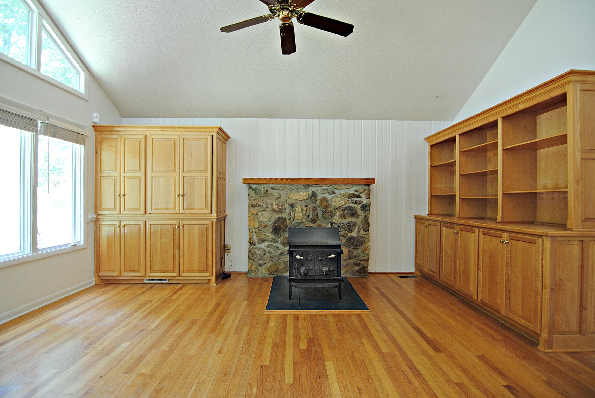 7106 Matthews Road Durham, NC 27712 - Photo 7 of 30 Photo 7