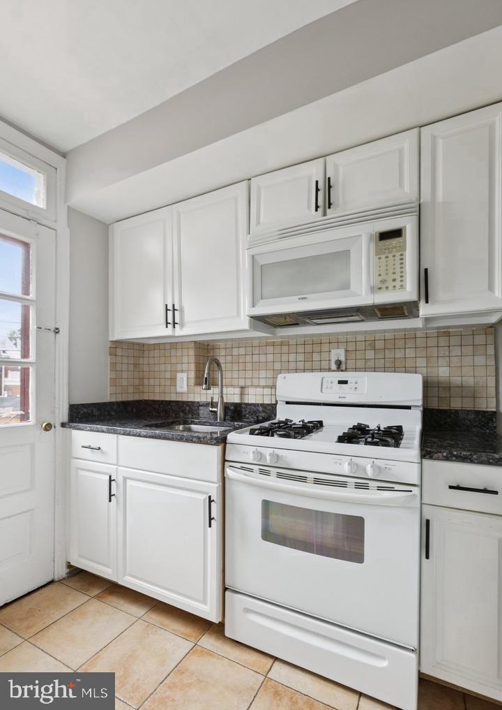 128 33rd Street Northeast Washington, DC 20019 - Photo 8 of 29