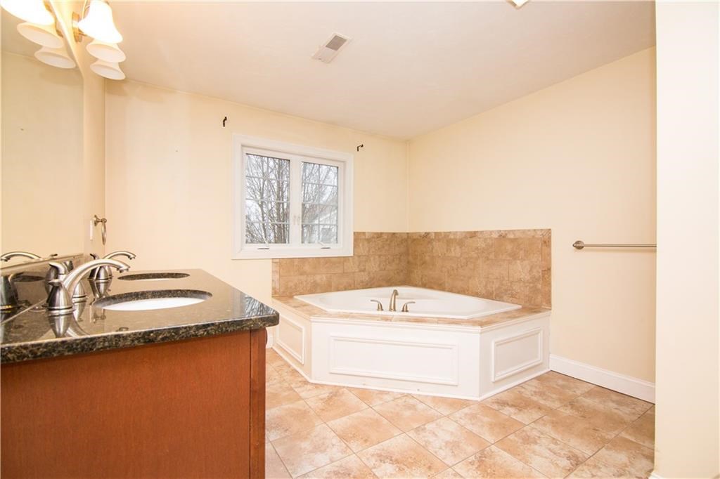164 Bear Hill Road, Unit 3 Cumberland, RI 02864 - Photo 17 of 32 Gallery Image 17