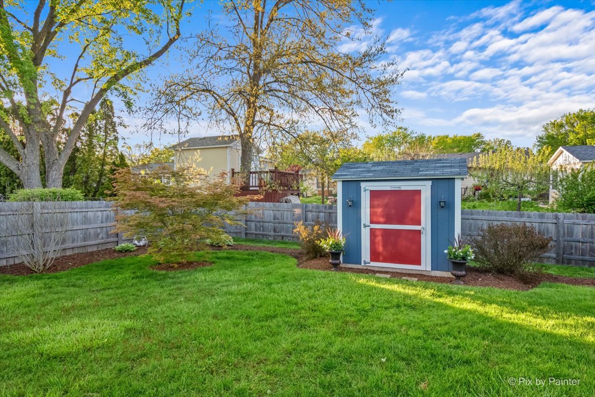 666 Surryse Road Lake Zurich, IL 60047 - Photo 41 of 44 Gallery Image 41