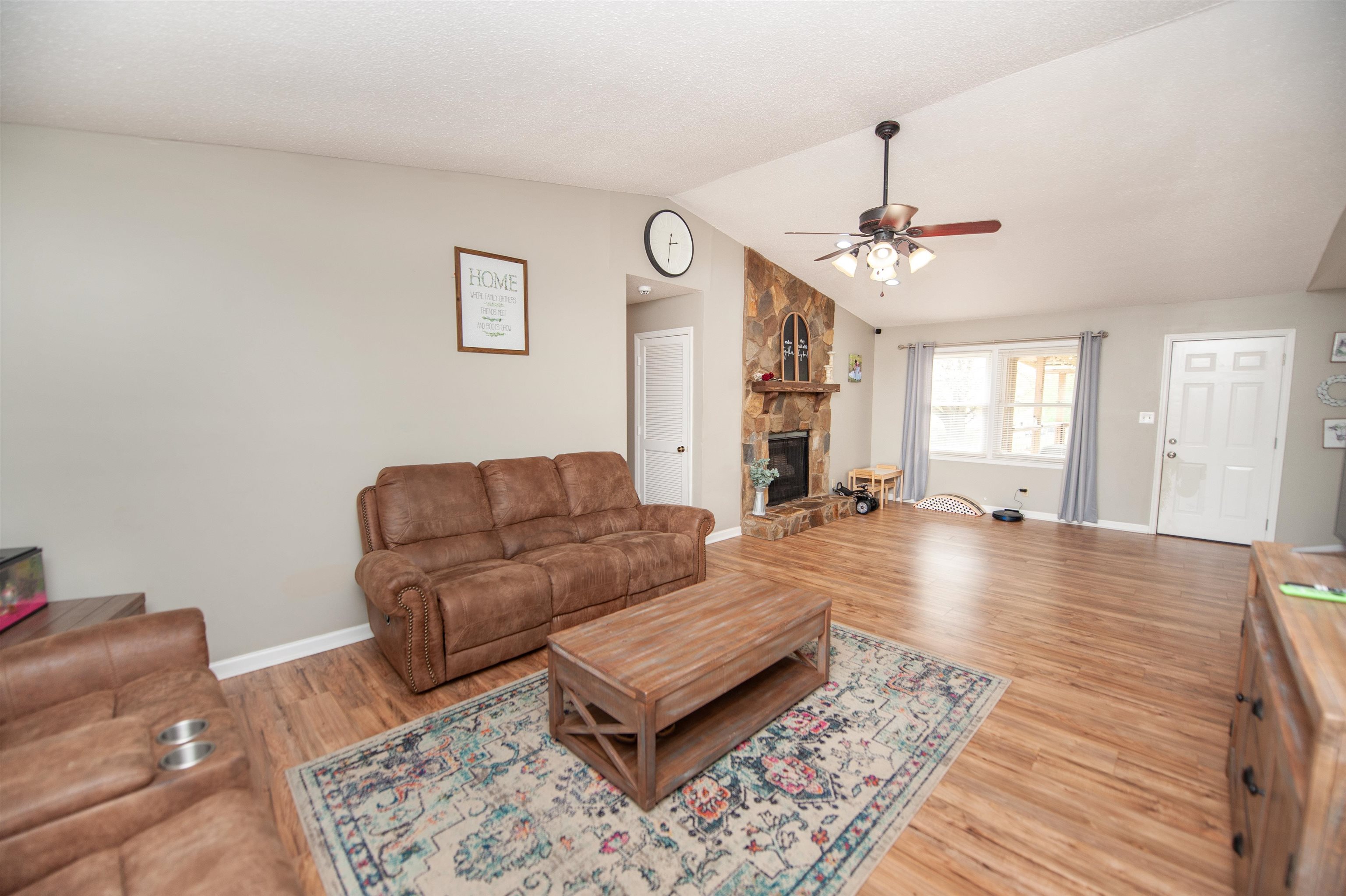 107 Cauthen Court Moore, SC 29369 - Photo 8 of 33