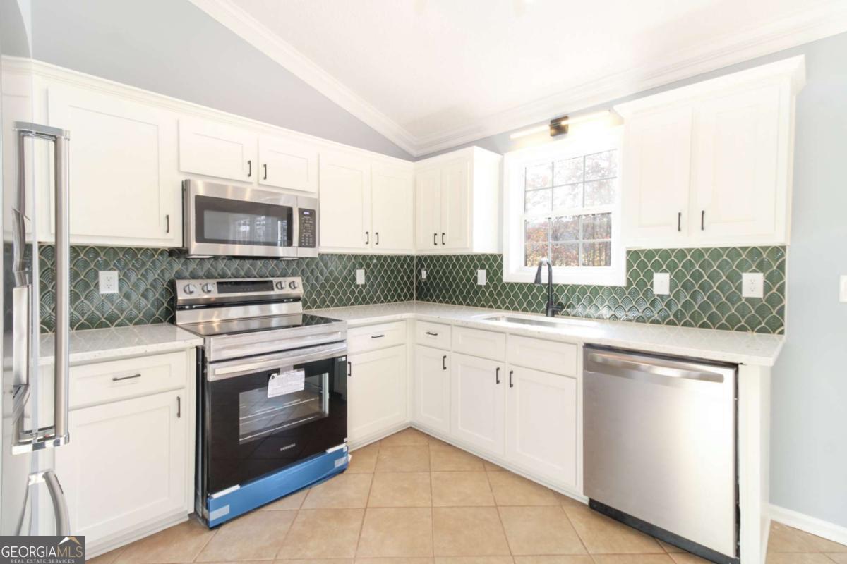 7357 Raleigh Way Bethlehem, GA 30620 - Photo 5 of 35