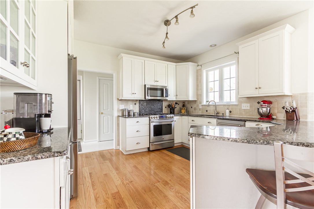 725 Rookery Way Walworth, NY 14502 - Photo 11 of 42